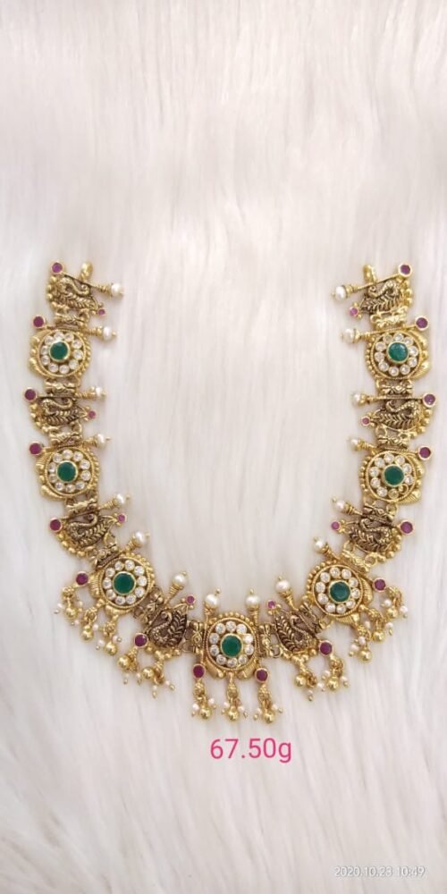 Bridal haar with earrings and tikka