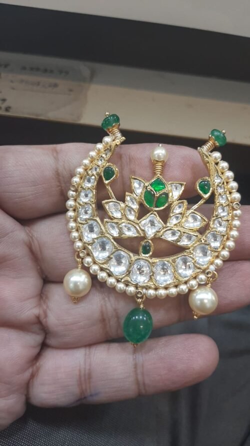 Daily wear kundan pendant