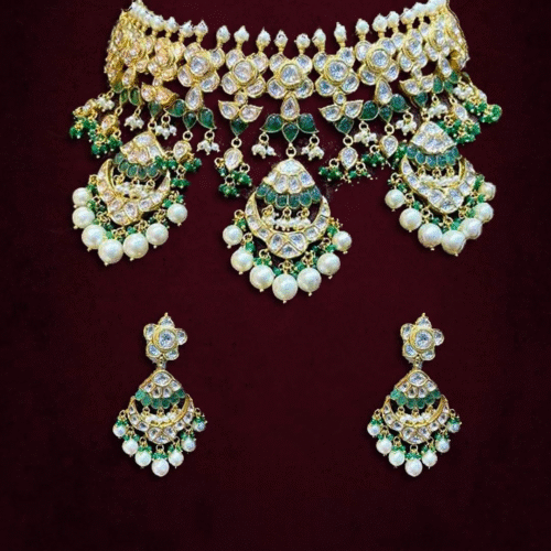 Heavy necklace for dulhan