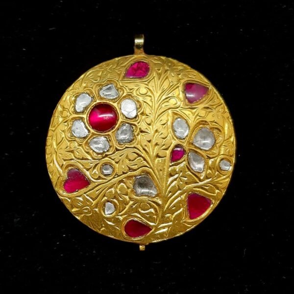 Long pendant necklace with stones