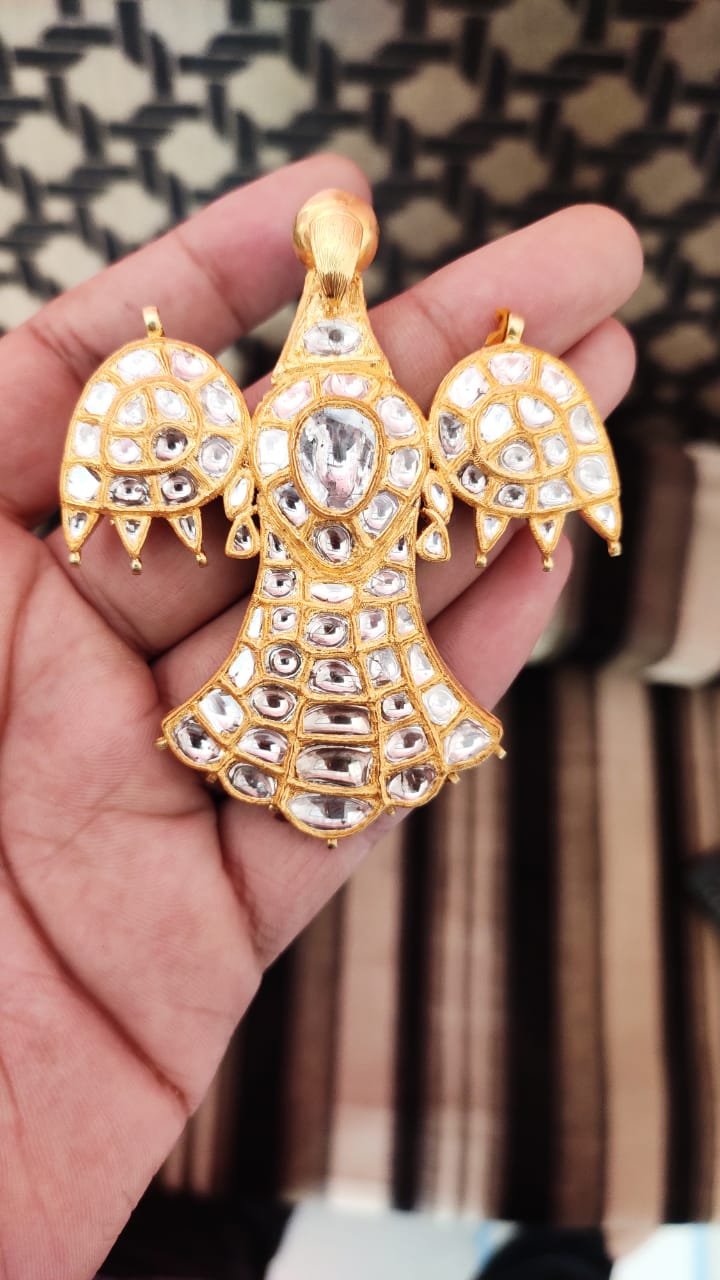 Pendant set for marriage functions