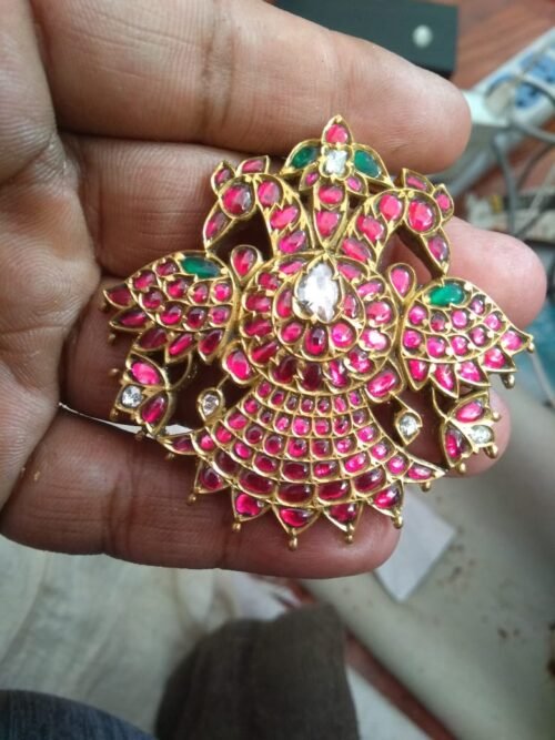 Red and white stone pendant