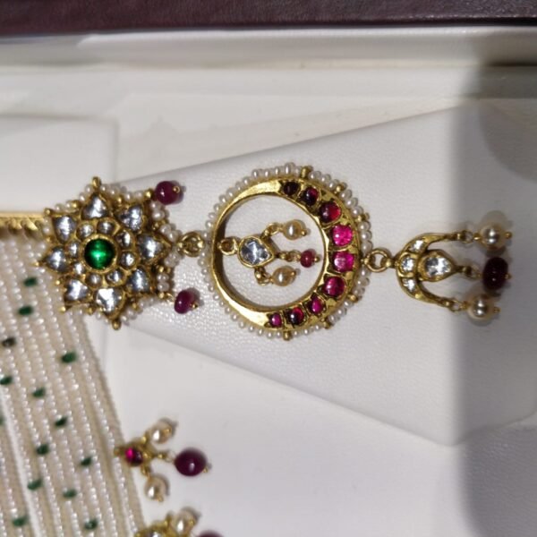 Teardrop Kundan Earrings